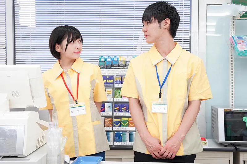 Bí mật vụng trộm gã chồng khi đi làm thêm ở cửa hàng tiện lợi