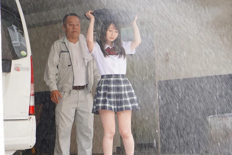 Theo dõi cưỡng bức nữ học sinh trú mưa~ aika yumeno